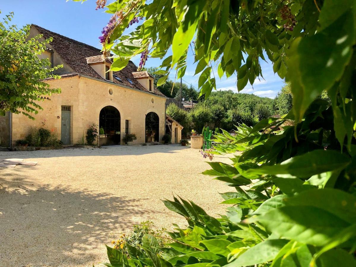 Gite Du Manoir Le Roc Couze-et-Saint-Front Exterior photo